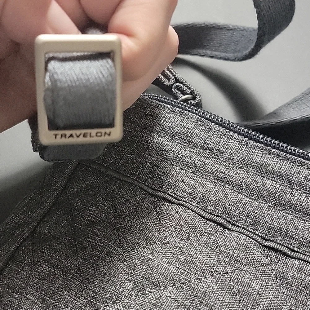 Womens Travelon Rfid Locking Purse NWOT - Picture 4 of 4